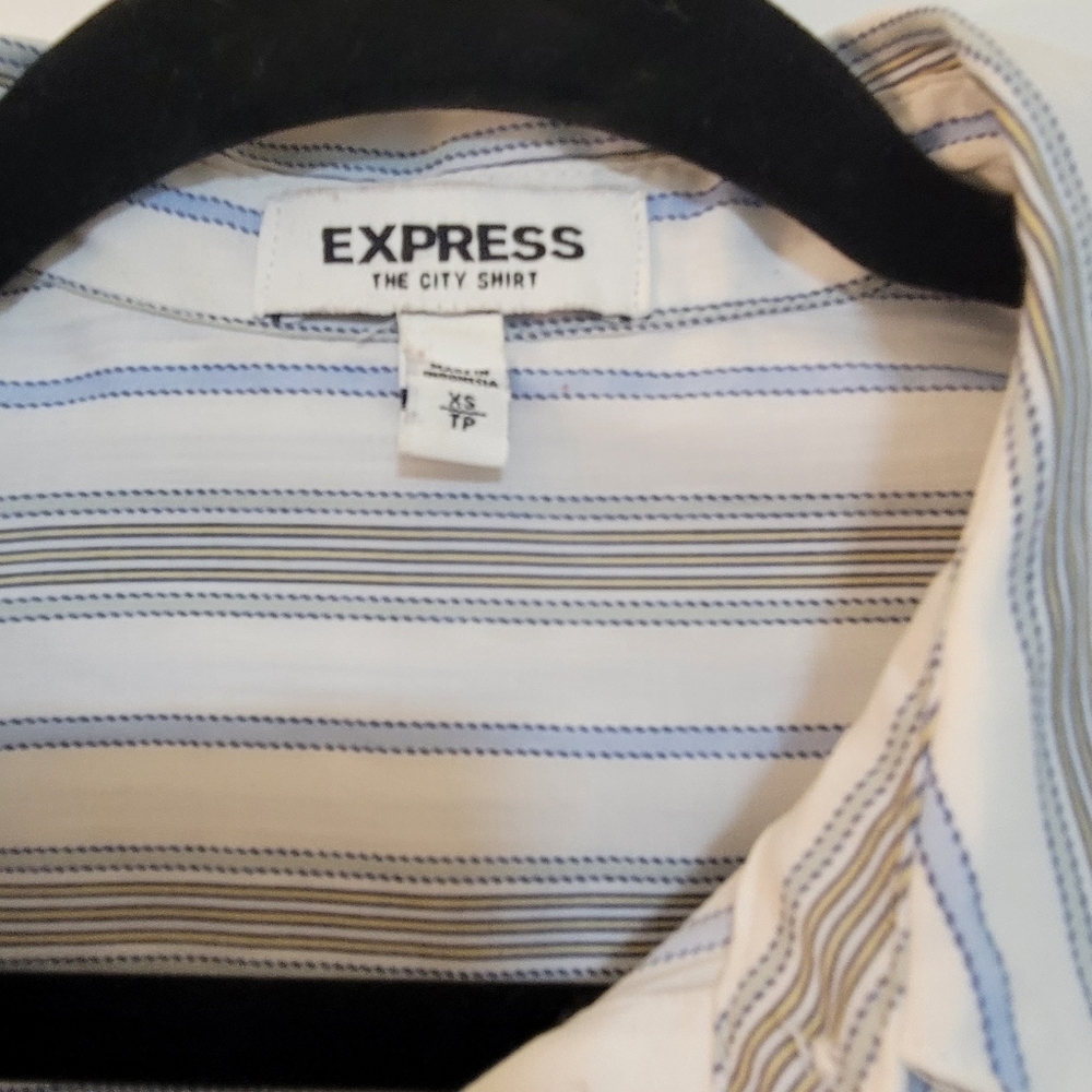 Express Shirt - Picture 4 of 5
